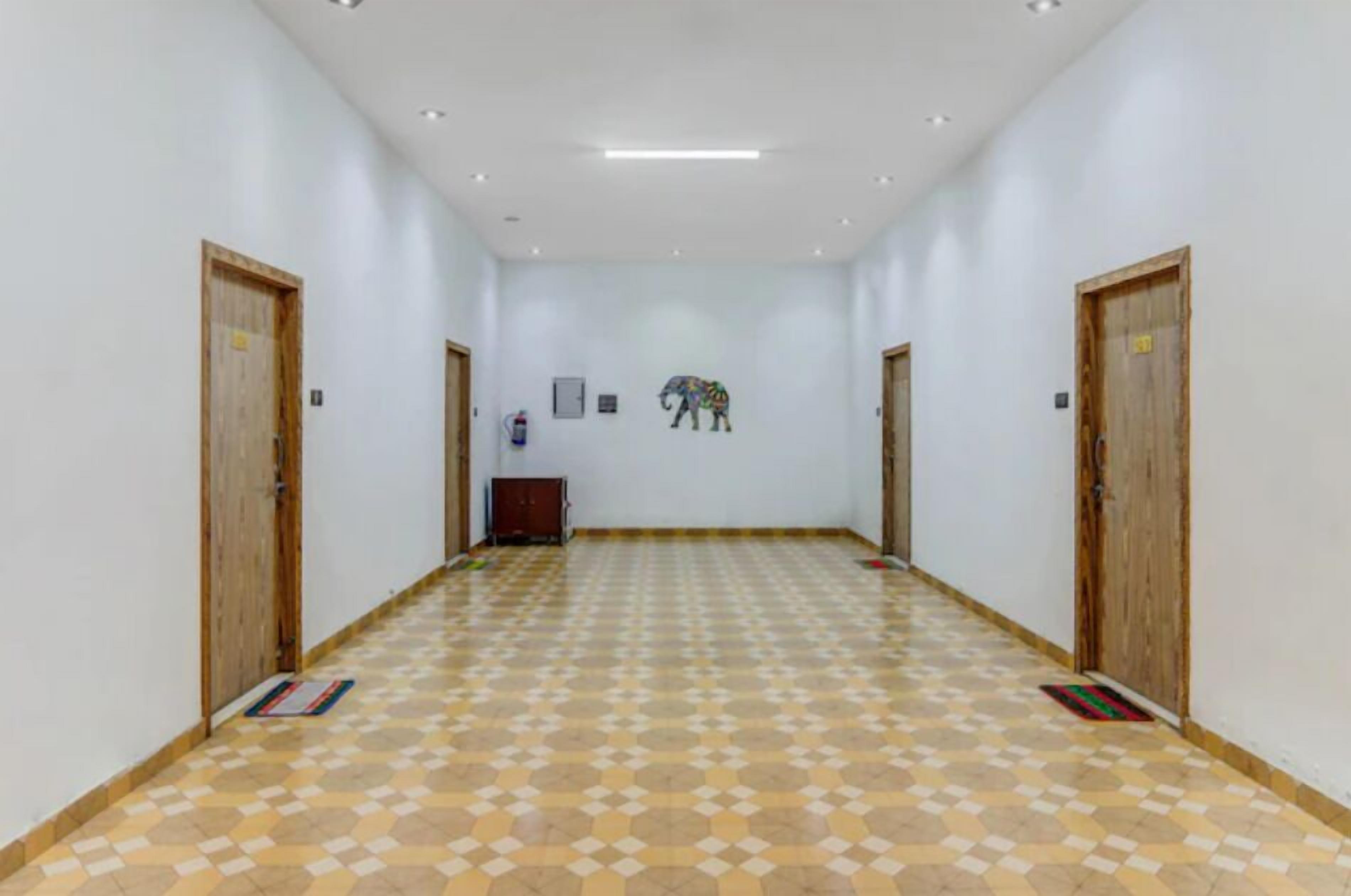 Hotel K V Palace — Photos 2